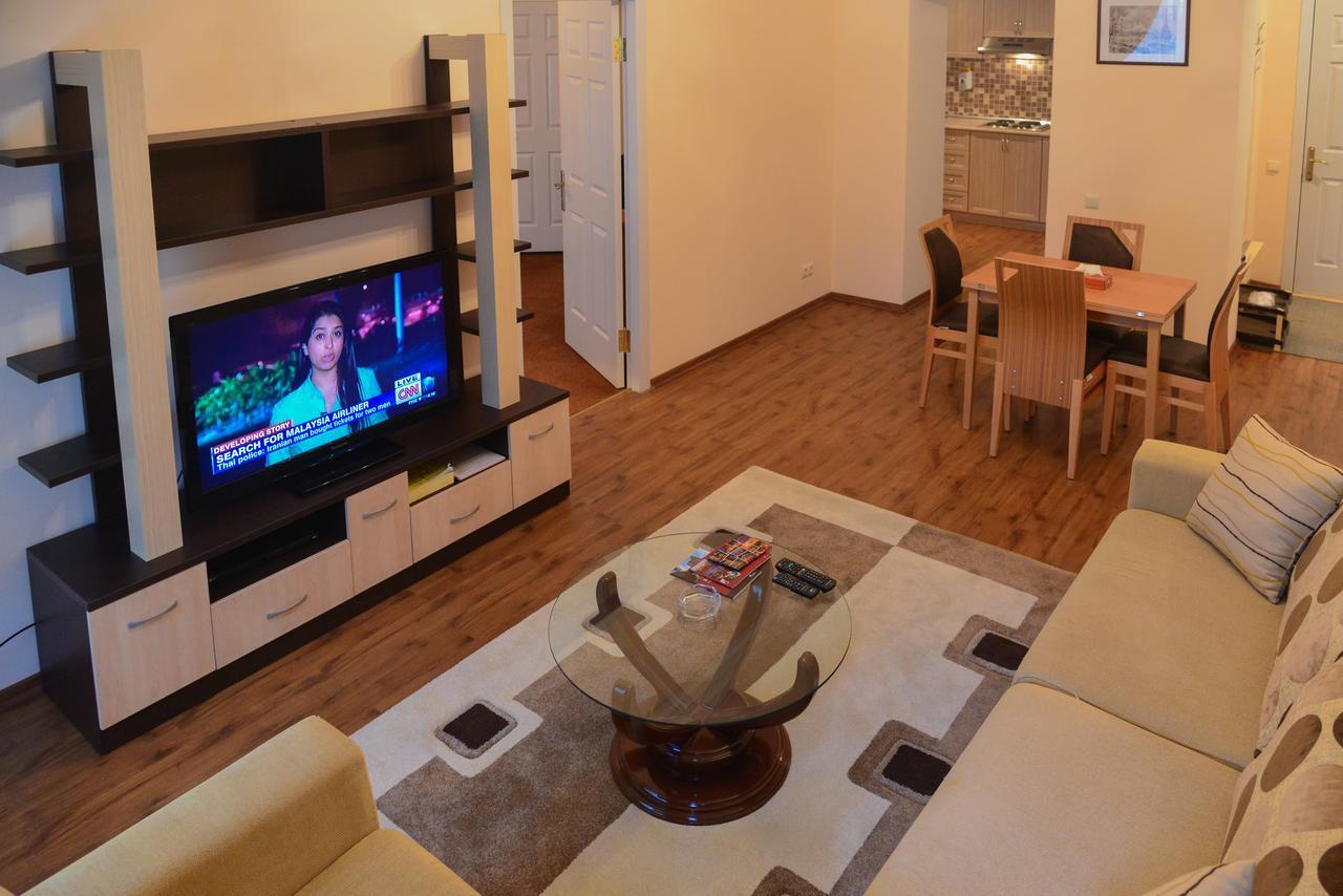 City Mansion Aparthotel บากู ภายนอก รูปภาพ