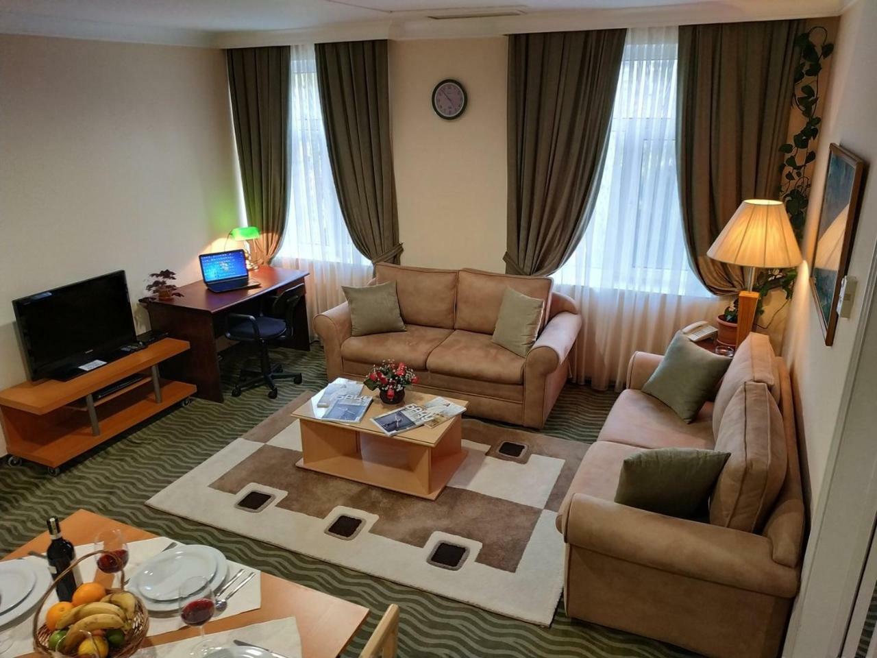City Mansion Aparthotel บากู ภายนอก รูปภาพ